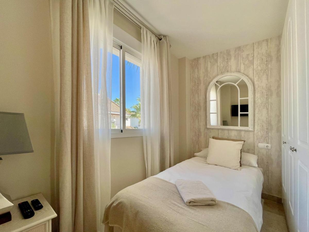 شقة Unique Townhouse In Front Of Puerto Banus ماربيا المظهر الخارجي الصورة
